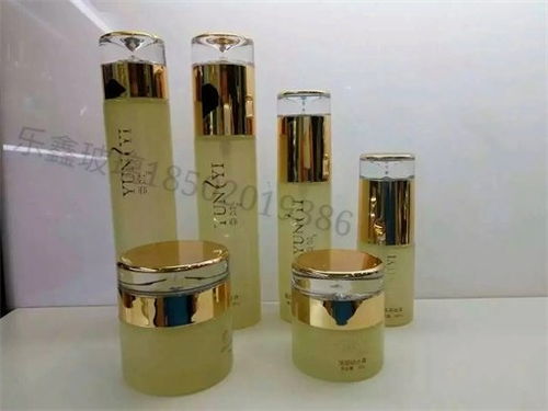 廣州市樂鑫玻璃制品廠 優質化妝品瓶子供應商，匠心打造多樣化玻璃包裝